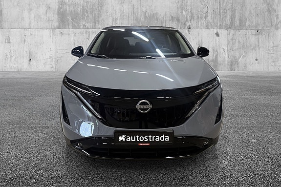 Nissan Ariya 2 of 18
