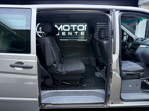 Mercedes-Benz Vito 111 24 of 30