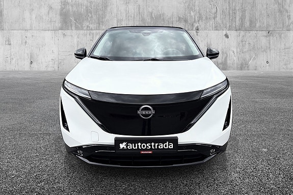 Nissan Ariya 2 of 20