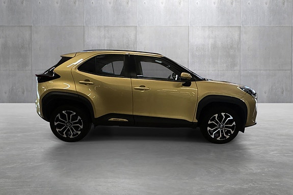 Toyota Yaris Cross 6 of 26