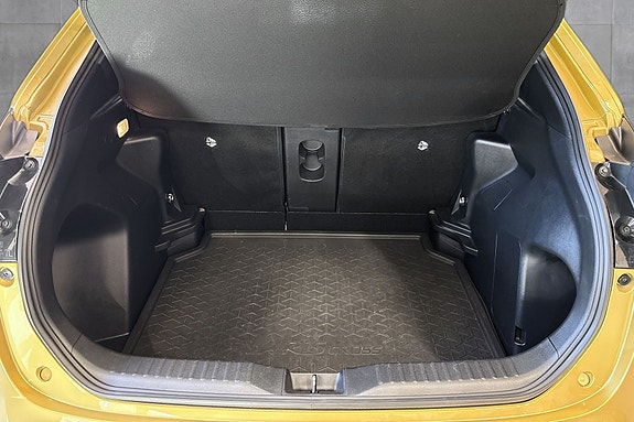 Toyota Yaris Cross 17 of 26