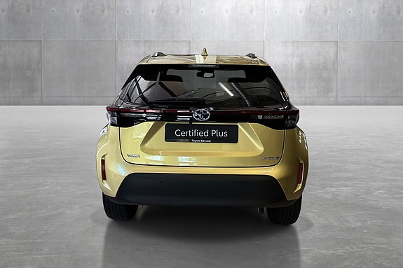Toyota Yaris Cross 4 of 26