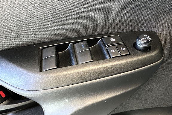 Toyota Yaris Cross 26 of 26