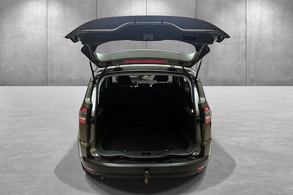 Ford S-MAX 7 of 30