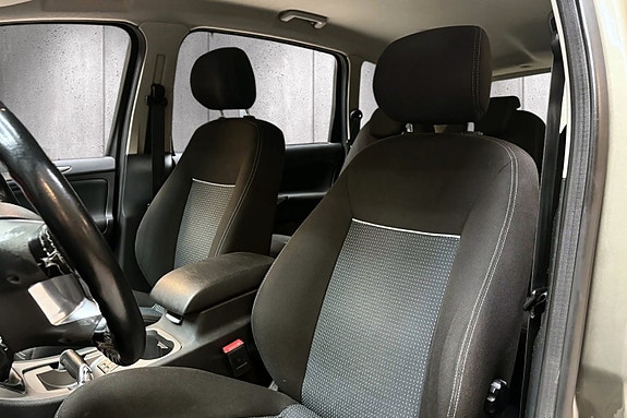 Ford S-MAX 22 of 30