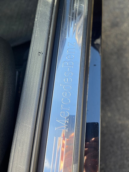 Mercedes-Benz E250 14 of 16