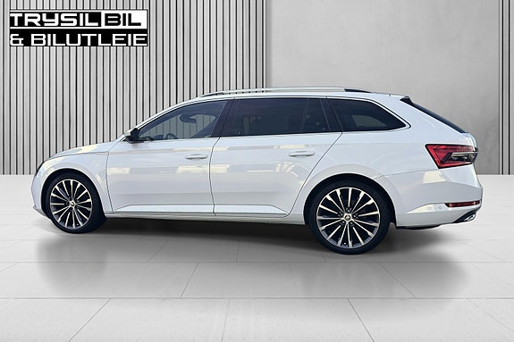 Skoda Superb 9 of 30