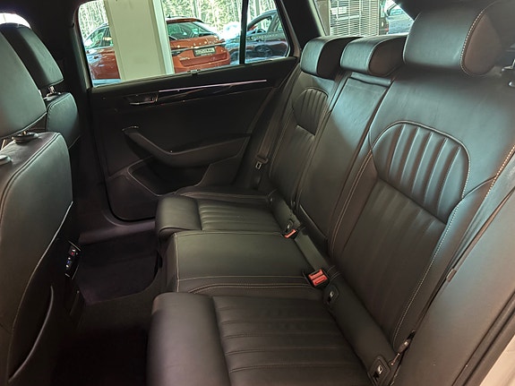 Skoda Superb 25 of 30