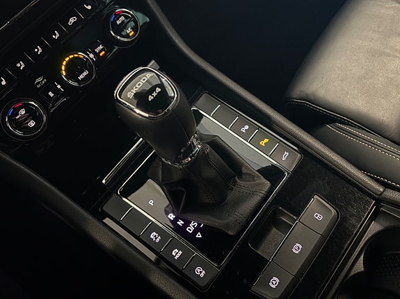 Skoda Superb 28 of 30