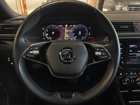 Skoda Superb 29 of 30