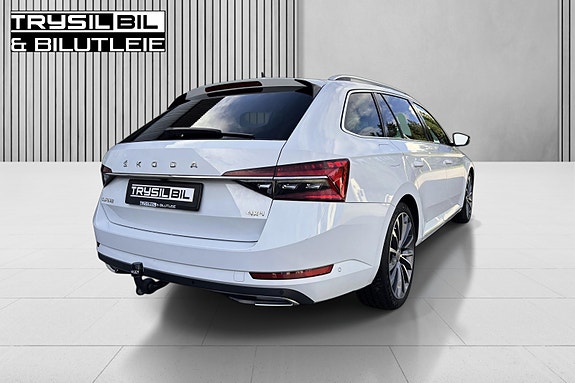 Skoda Superb 17 of 30