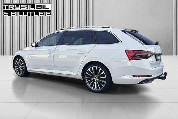Skoda Superb 10 of 30