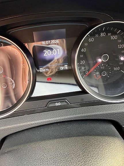 Volkswagen e-Golf VII 7 of 13