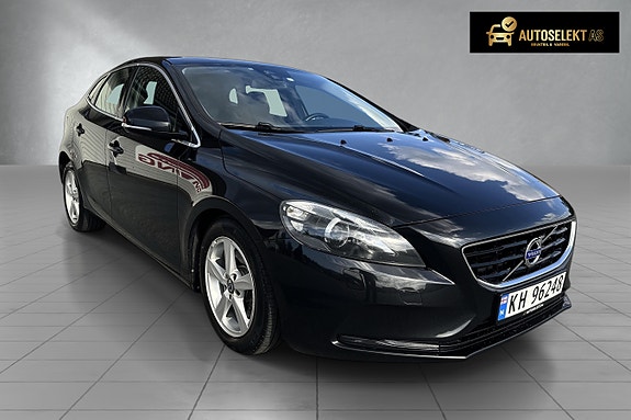 Volvo V40 3 of 18