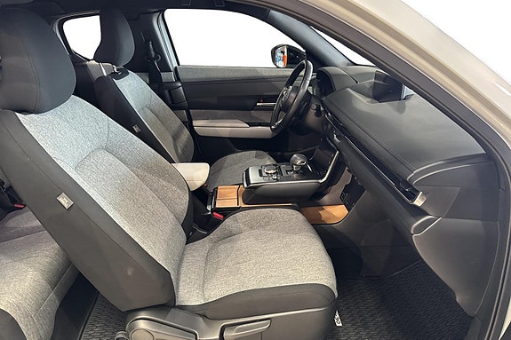Mazda MX-30 23 of 25