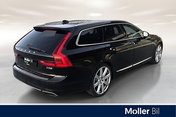 Volvo V90 5 of 27