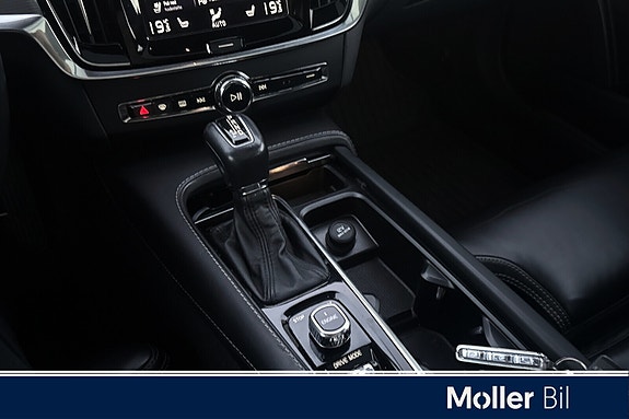 Volvo V90 25 of 27