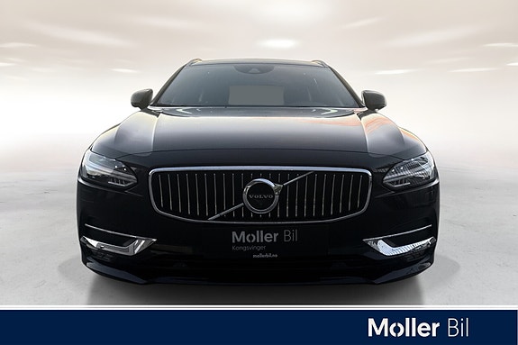 Volvo V90 2 of 27