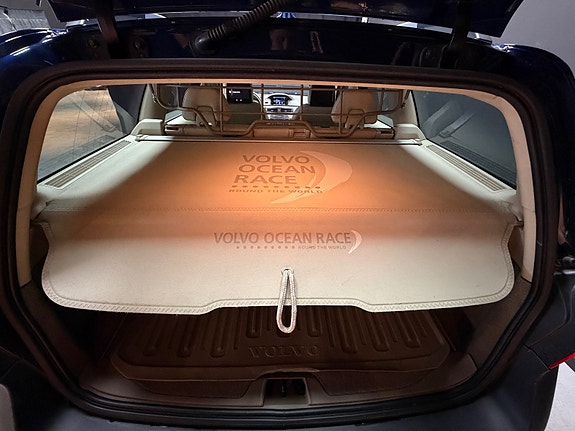Volvo XC70 28 of 30