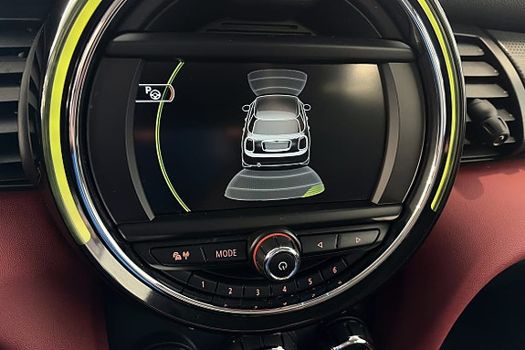 MINI Cooper 10 of 14