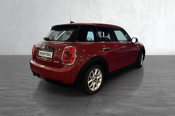 MINI Cooper 13 of 14