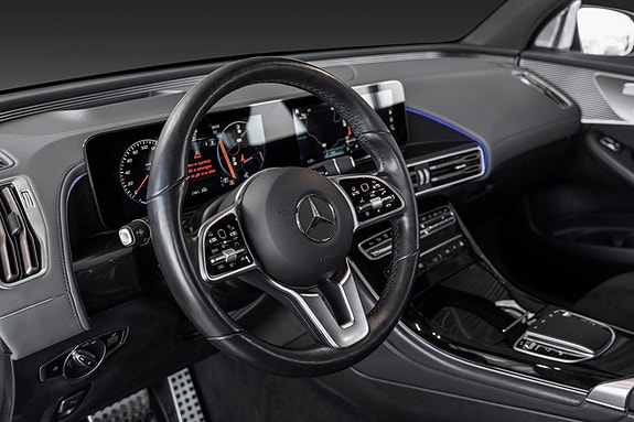 Mercedes-Benz EQC400 20 of 26