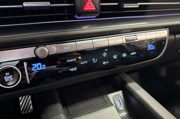 Hyundai Ioniq 6 15 of 26