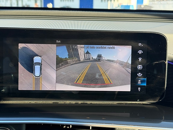 Mercedes-Benz EQC400 20 of 21