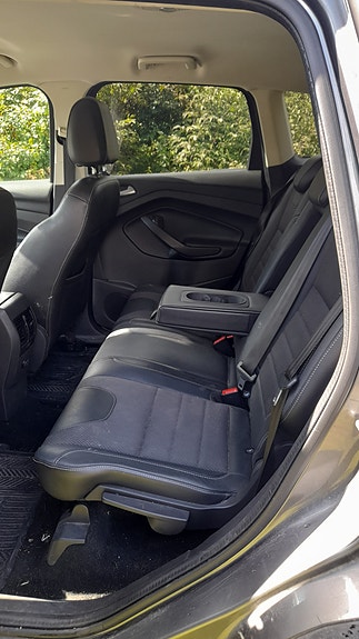Ford Kuga 2 of 8