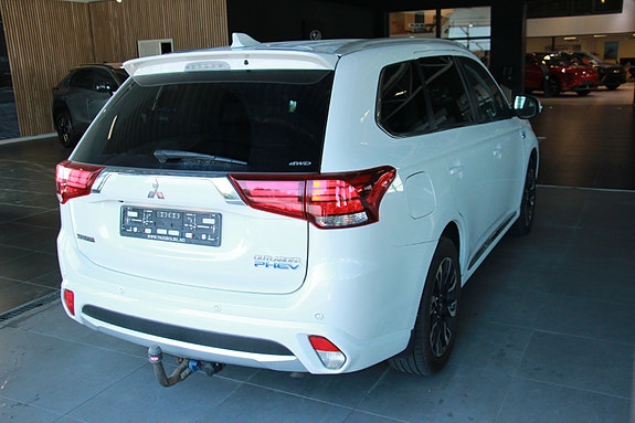 Mitsubishi Outlander 5 of 23