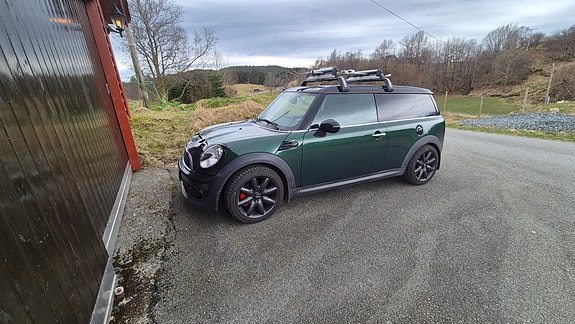 MINI Clubman Cooper S 23 of 28