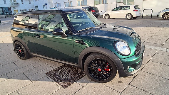 MINI Clubman Cooper S 7 of 28