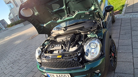 MINI Clubman Cooper S 11 of 28