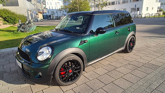 MINI Clubman Cooper S 4 of 28