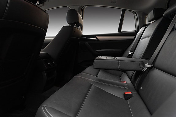 BMW X4 19 of 26