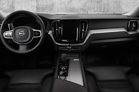 Volvo XC60 16 of 30