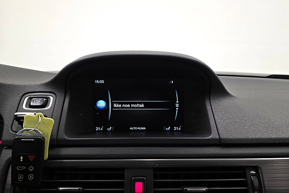 Volvo XC70 25 of 29