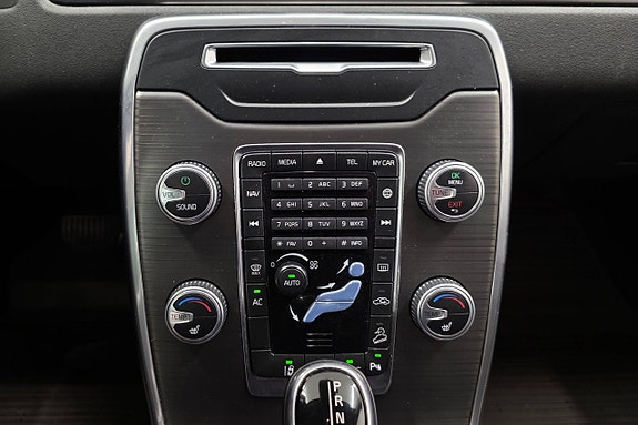 Volvo XC70 24 of 29