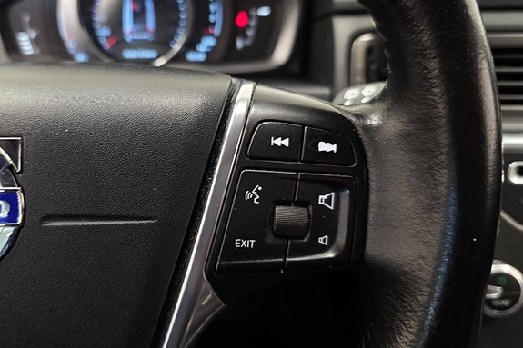 Volvo XC70 22 of 29