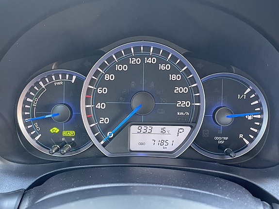 Toyota Yaris 17 of 23