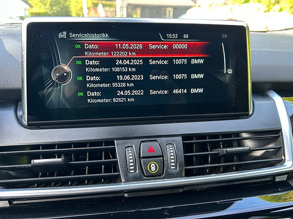 BMW 225xe 23 of 28