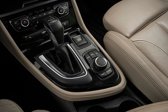 BMW 220d 13 of 26