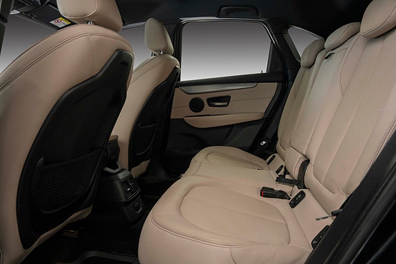 BMW 220d 17 of 26
