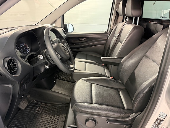 Mercedes-Benz Vito 119 9 of 22