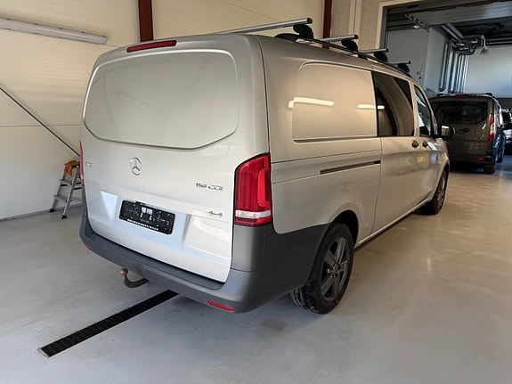 Mercedes-Benz Vito 119 3 of 22