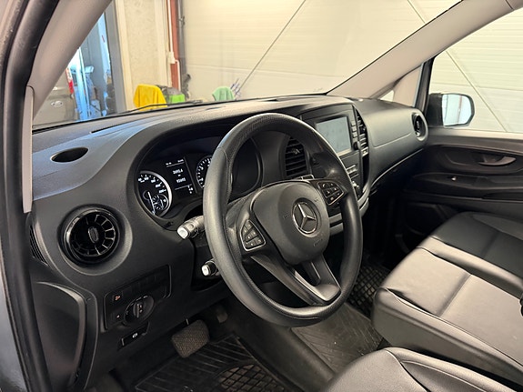 Mercedes-Benz Vito 119 13 of 22