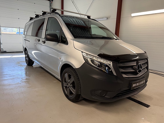 Mercedes-Benz Vito 119 2 of 22