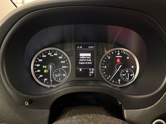 Mercedes-Benz Vito 119 18 of 22