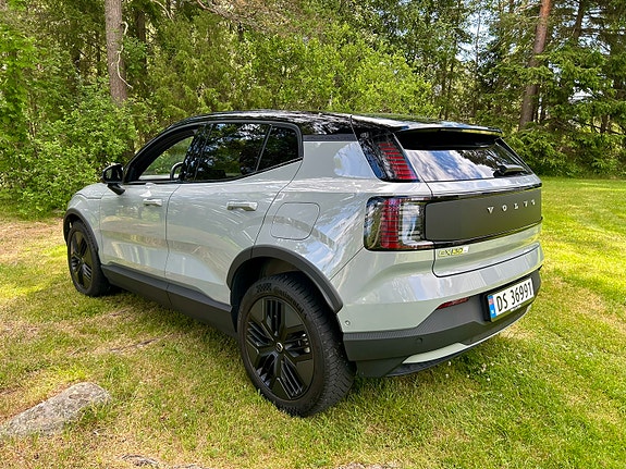 Volvo EX30 CC 9 of 9