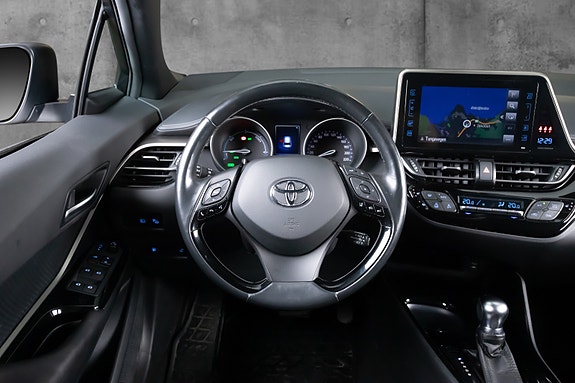 Toyota C-HR 9 of 20